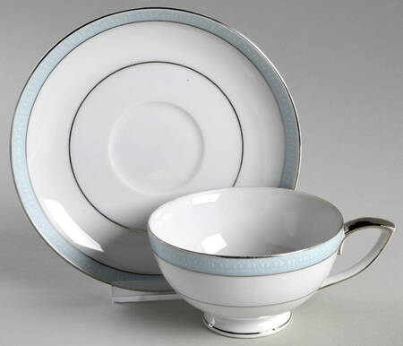 Sonnet Footed Cup & Saucer Set