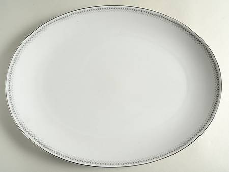 Spartan 16" Oval Serving Platter