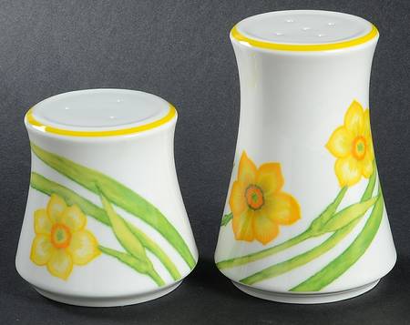 Spring Beauty Salt & Pepper Set