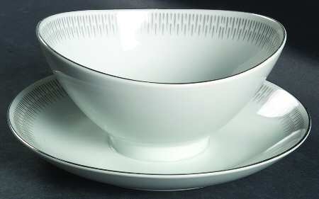 Spectrum Gravy Boat with Attached Underplate
