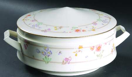 Spring Garden Round Covered Vegetable
