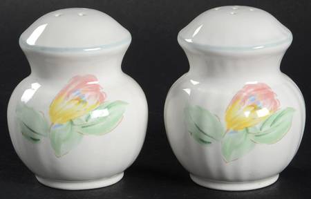 Spring Glory Salt & Pepper Set