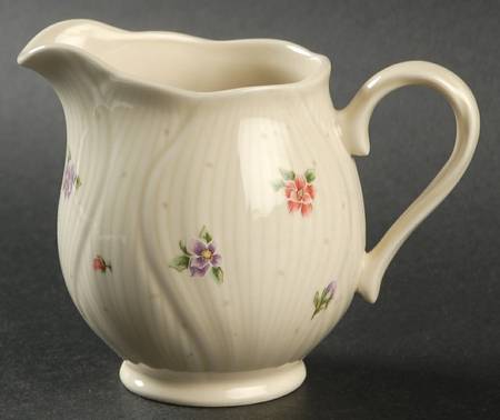 Splendor Creamer