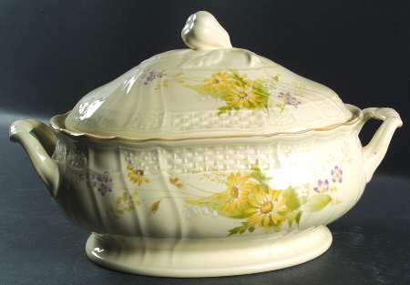 Spring Meadow Oval Tureen & Lid