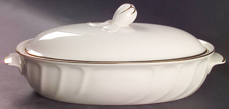 Spun Silk 1 Quart Oval Covered Casserole by Mikasa