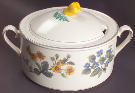 Spring Tradition Tureen &  Lid