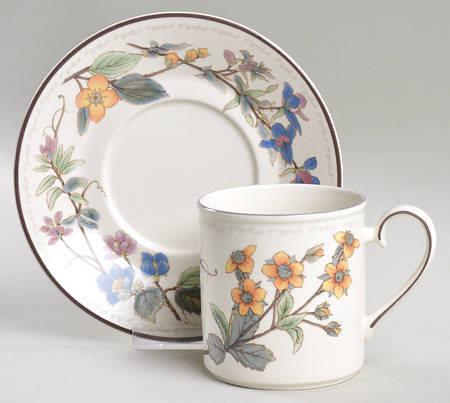 Spring Tradition Flat Cup & Saucer Set