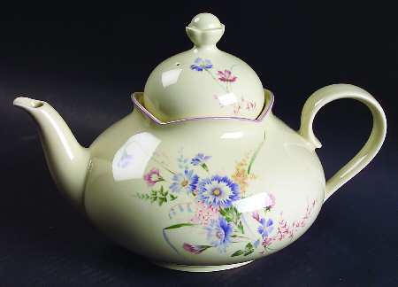 Stephanie Teapot & Lid