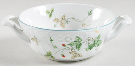 Strawberry Fair Flat Cream Soup Bowl