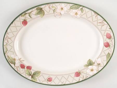 Strawberry Fair 15" Oval Serving Platter
