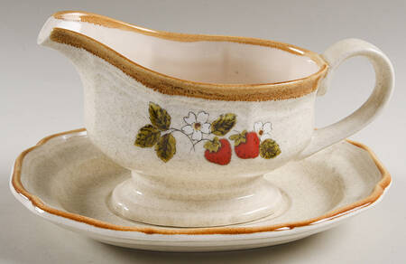 Strawberry Festival Gravy Boat & Underplate