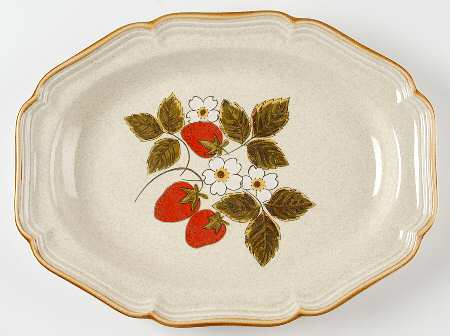 Strawberry Festival 14" Oval Serving Platter