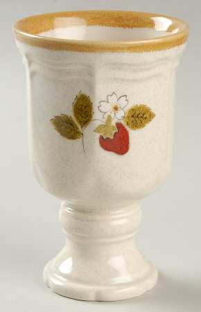 Strawberry Festival 1o Oz China Goblet