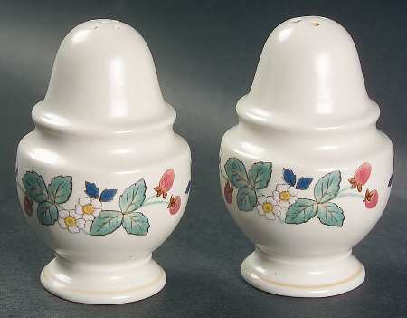 Strawberry Hill Salt & Pepper Set