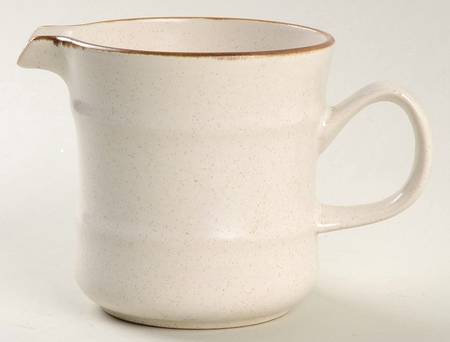 Studio Kraft Creamer