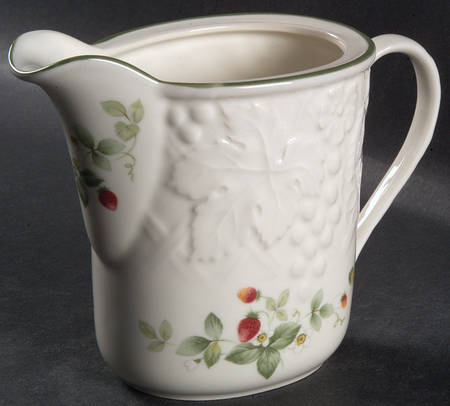 Strawberry Lane Creamer