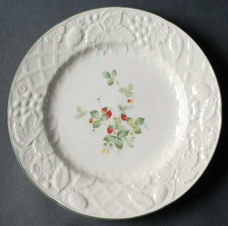 Strawberry Lane Salad/Dessert Plate