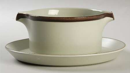 Narrow Band Gravy Boat & Underplate
