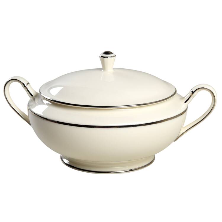 Stanton Platinum 1.75 Qt Round Covered Casserole