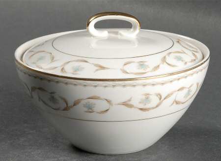 Strathmore Sugar Bowl & Lid