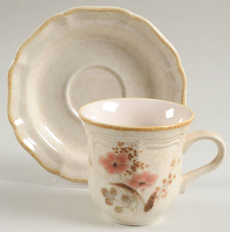 Strawflowers Flat Cup & Saucer Set