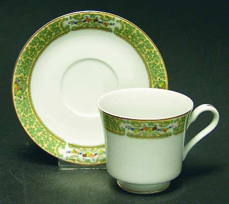 Summer Bouquet Footed Cup & Saucer Set
