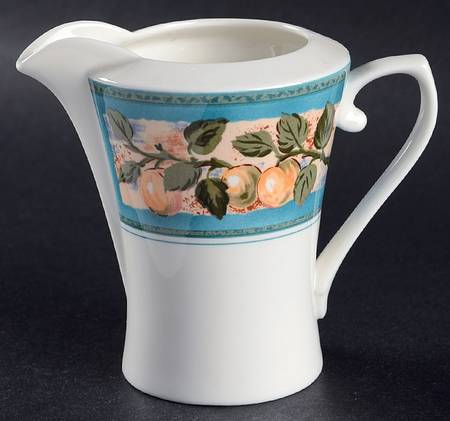 Sunshine Orchard Creamer