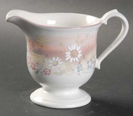 Summer Song Creamer