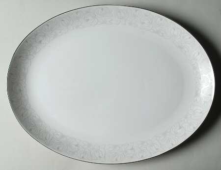 Susan 16" Oval Serving Platter