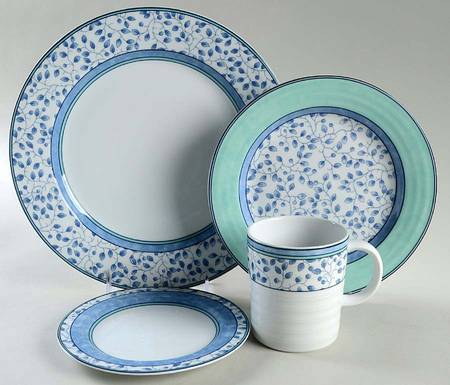 Susanne 4 Piece Place Setting