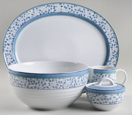 Susanne 5 Piece Hostess Set