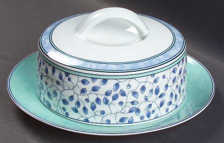 Susanne Round Covered Butter