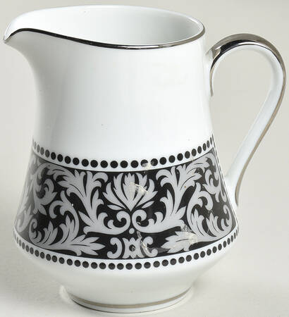 Sutton Creamer