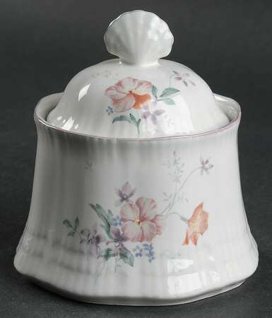 Suzanne Sugar Bowl & Lid