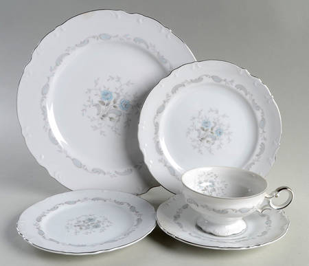 Sweet Briar 5 Piece Place Setting