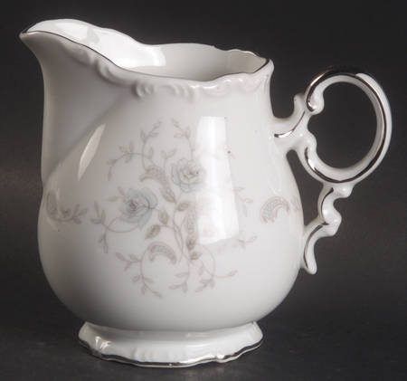 Sweet Briar Creamer