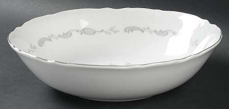 Sweet Briar 9" Round Vegetable Bowl
