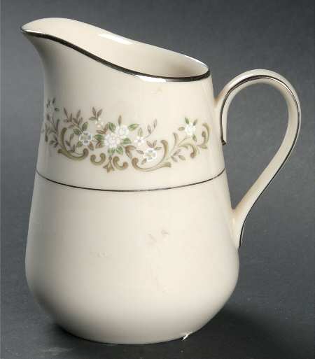 Sweet Song Creamer