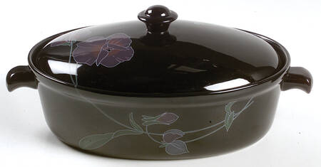 Tango 2.5 Quart Oval Covered Casserole