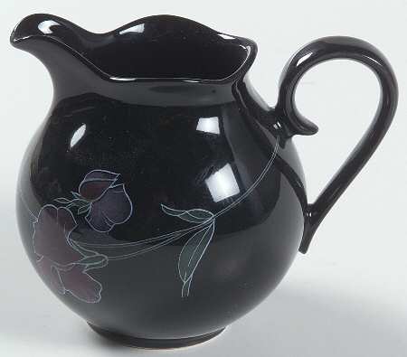 Tango Creamer