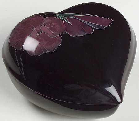 Tango Heart Shape Box & Lid