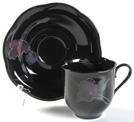 Flat Cup & Saucer Set