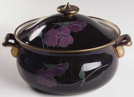 Tango 5 Quart Metal Covered Casserole