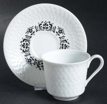 Tapestry Flat Cup & Saucer Set