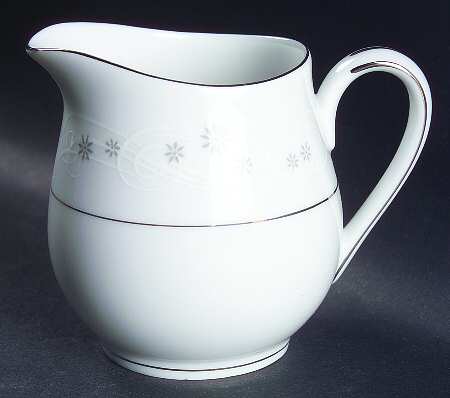 Tiffin Creamer