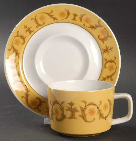 Toddie Flat Cup & Saucer Set