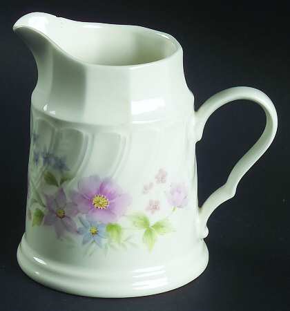 Town House Creamer
