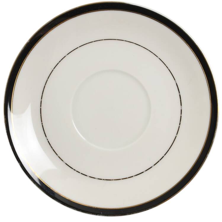 Trafalgar Saucer by Mikasa