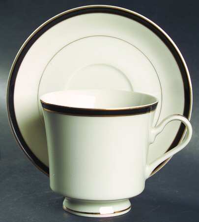 Trafalgar Footed Cup & Saucer Set by Mikasa