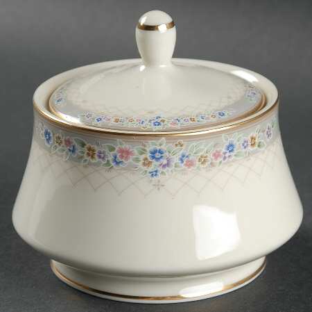 Treillage Sugar Bowl & Lid
